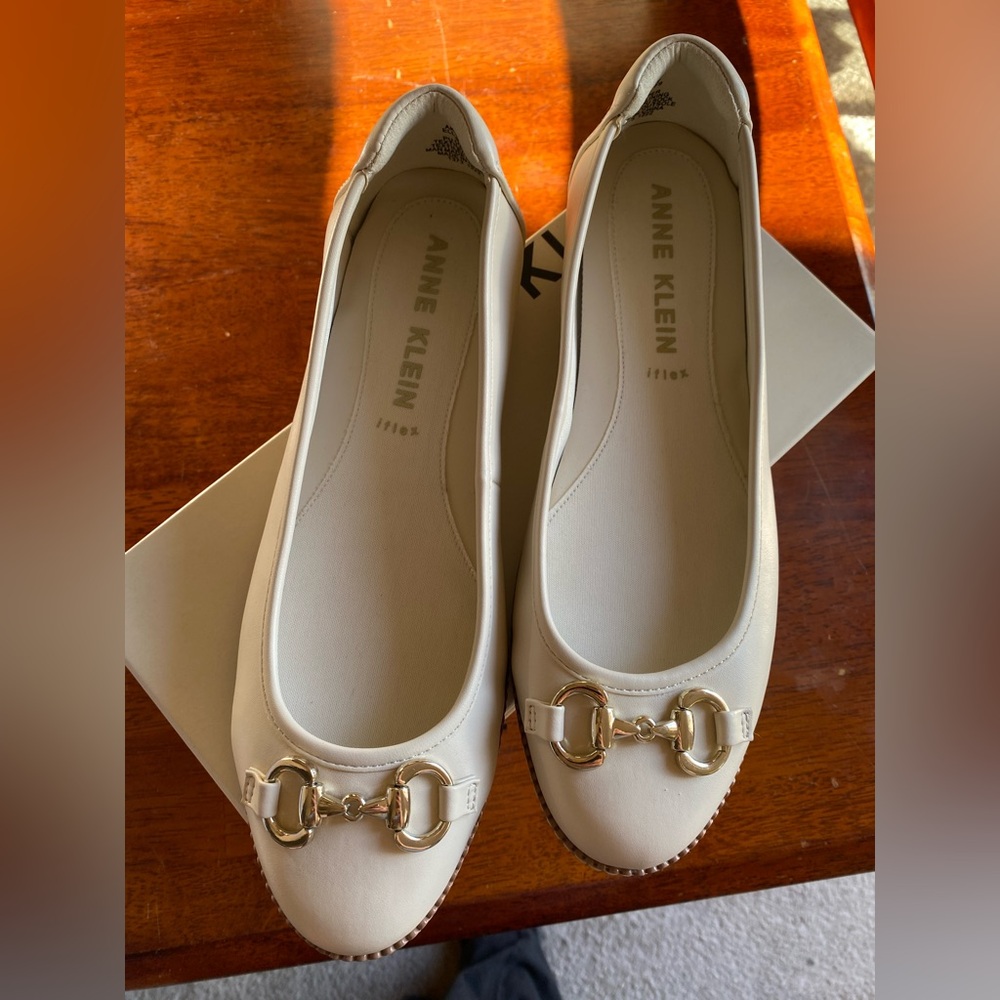 Anne Klein flats